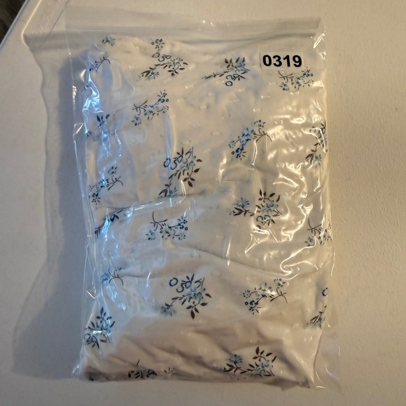 Womens L White Maxi Dress Floral Swiss Dot Tiered Ruffle Sleeve Cottage Prairie - Picture 11 of 11